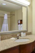 Hotel Hampton Inn & Suites West Haven/New Haven photo 3