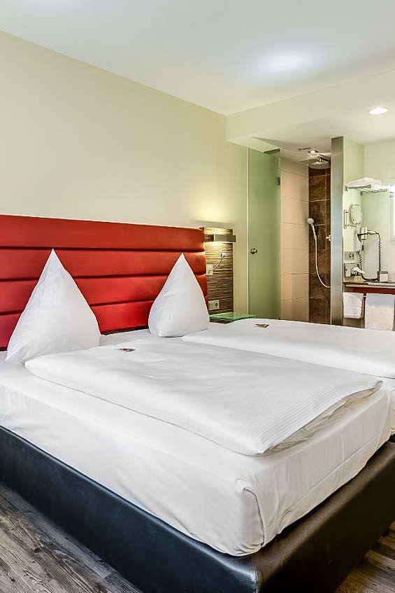 Hotel NOVINA HOTEL Wöhrdersee Nürnberg City photo 1