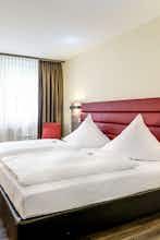 Hotel NOVINA HOTEL Wöhrdersee Nürnberg City photo 3