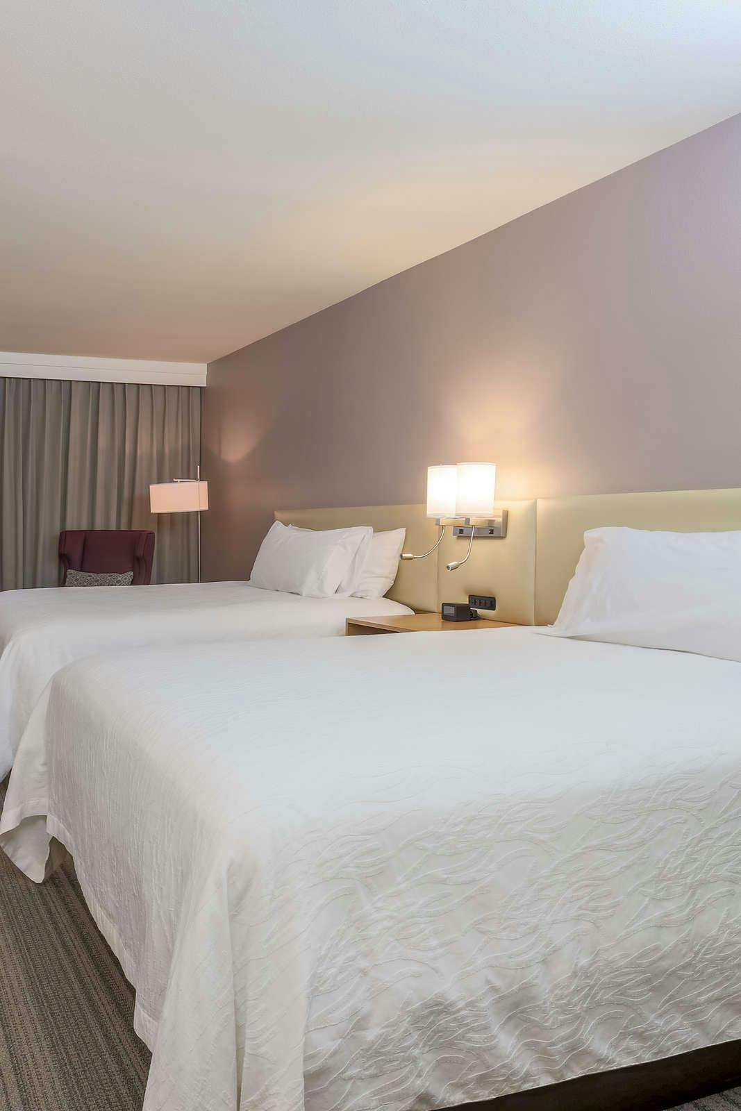 Hotel Hilton Garden Inn Bakersfield photo 2