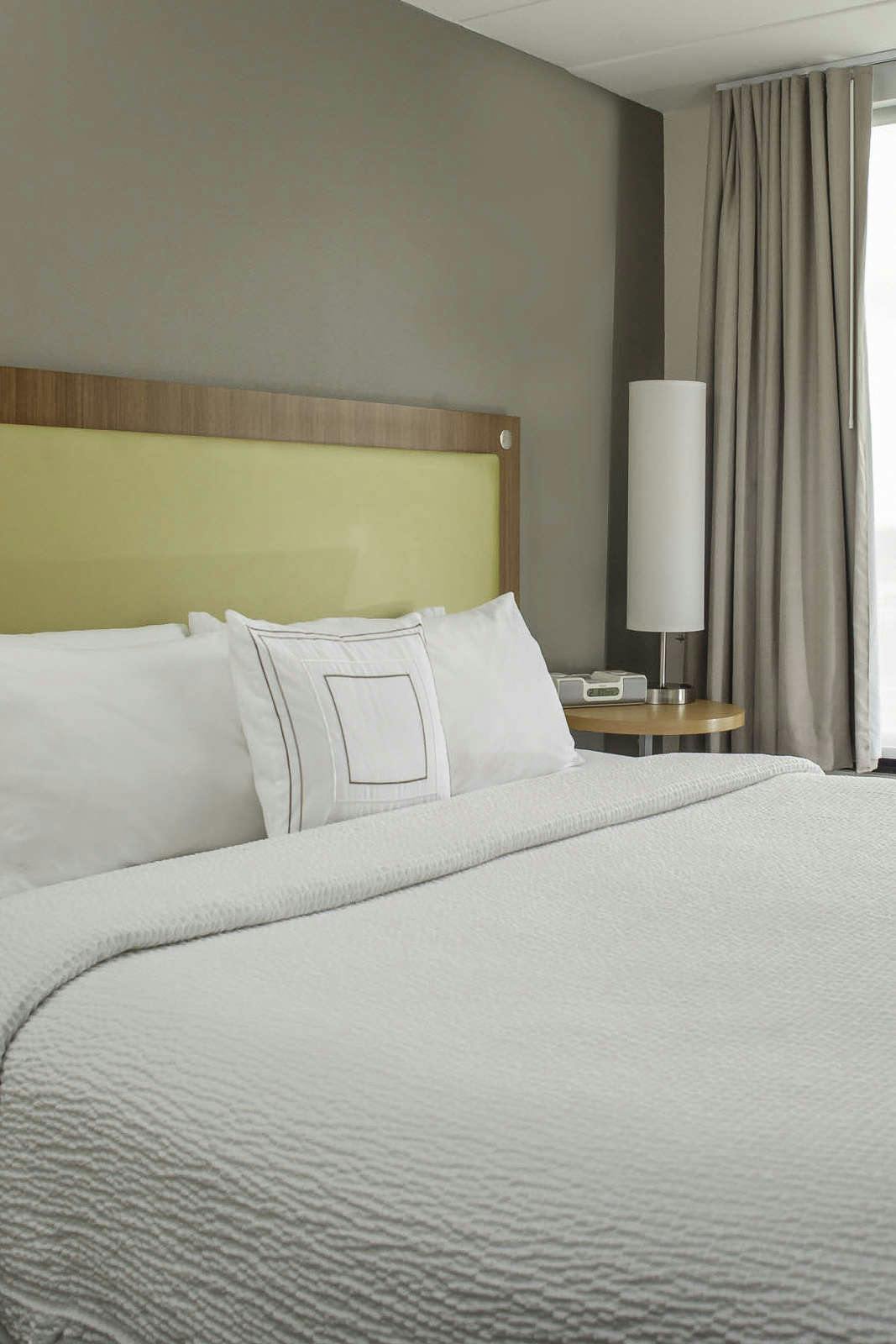 Hotel SpringHill Suites Cincinnati North/Forest Park photo 1