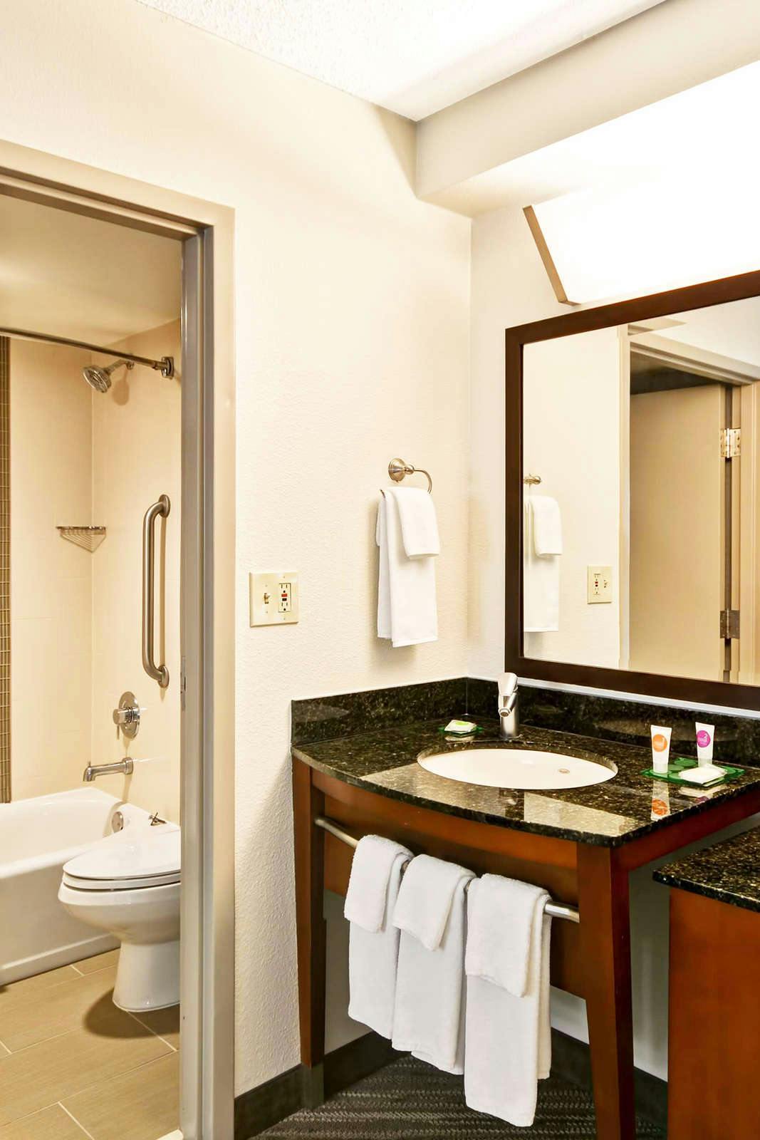 Hotel Hyatt Place Milford / New Haven photo 5