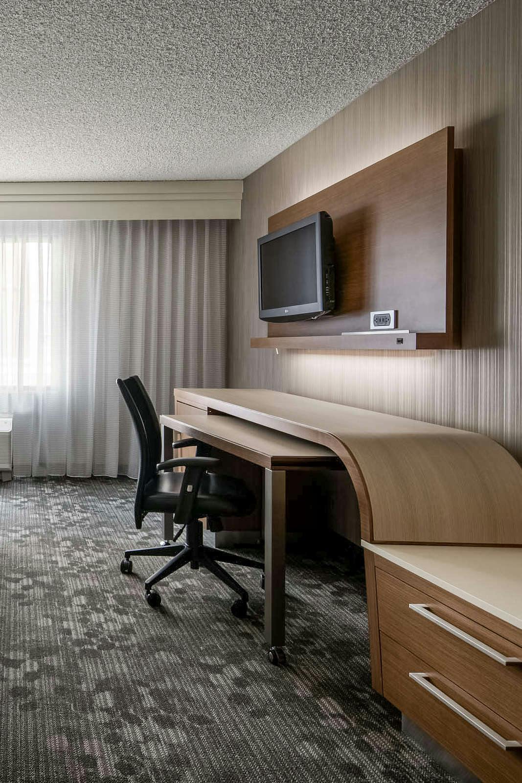 Hotel Sonesta Select Tempe Downtown photo 2