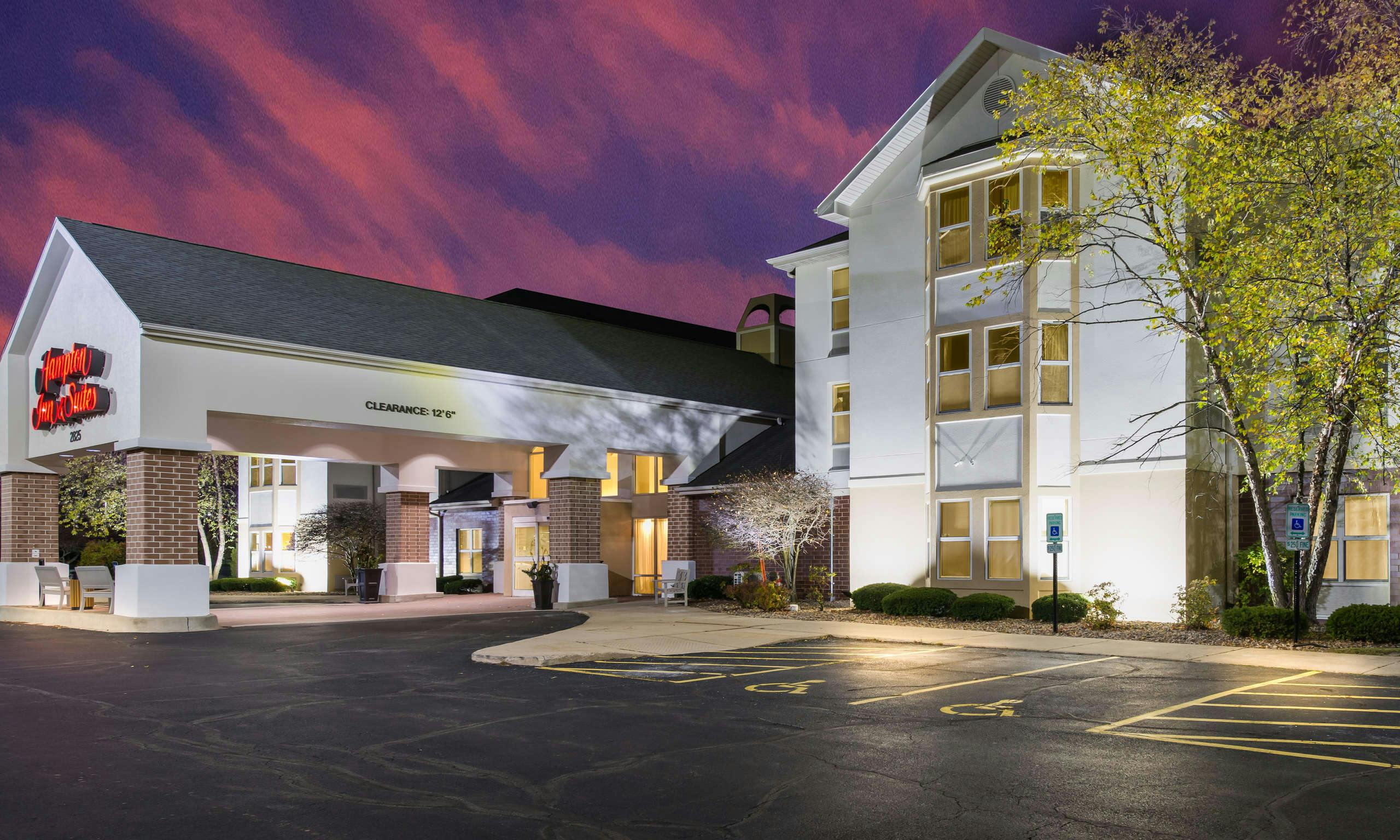 Hampton Inn & Suites Chicago/Hoffman Estates
