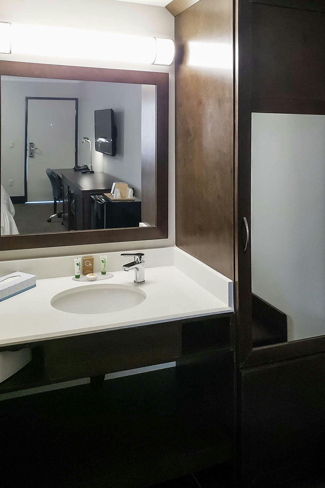 Hotel Portofino Inn Burbank photo 2