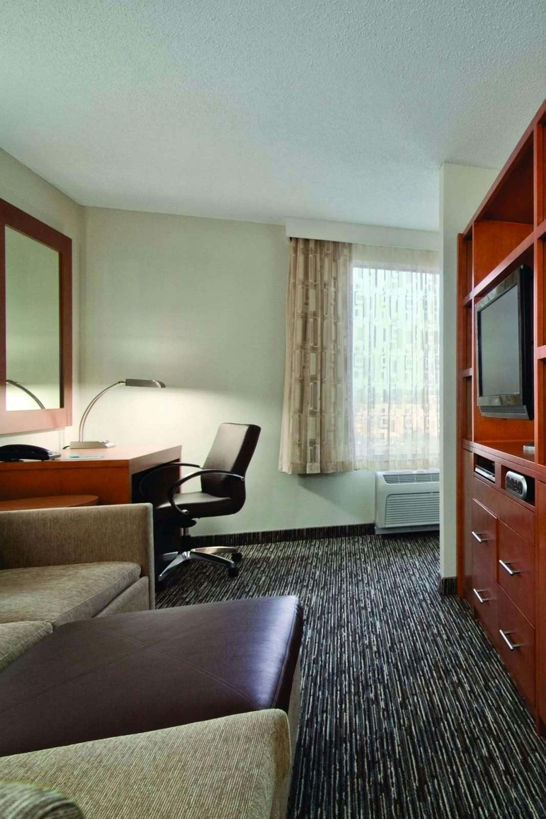 Hotel HYATT house Hartford North/Windsor photo 2