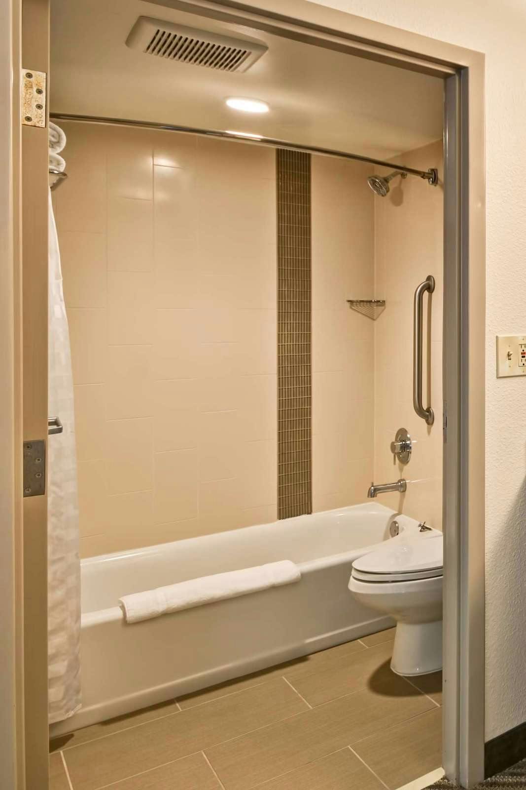 Hotel Hyatt Place Dallas Park Central photo 4