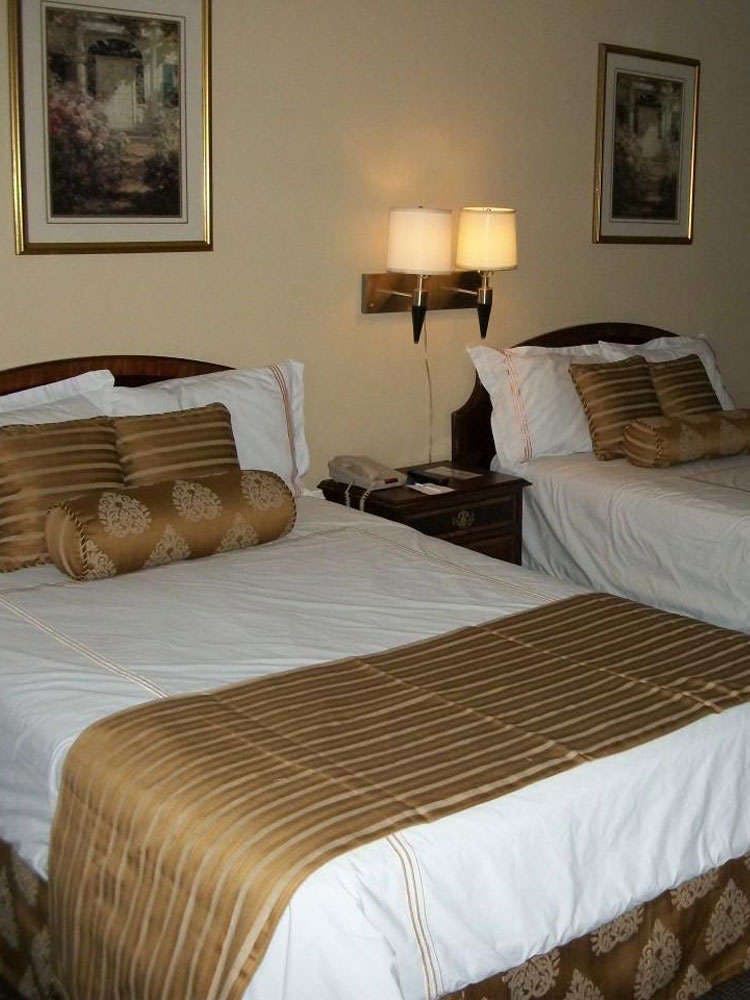 Hotel Americas Best Value Inn & Suites Victoria photo 3