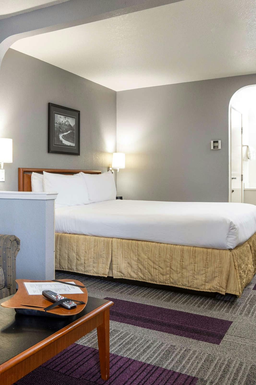 Hotel Atherton Park Inn & Suites photo 3