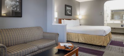 Atherton Park Inn & Suites