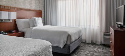 Sonesta Select Phoenix Camelback