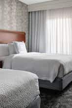 Hotel Sonesta Select Phoenix Camelback photo 3