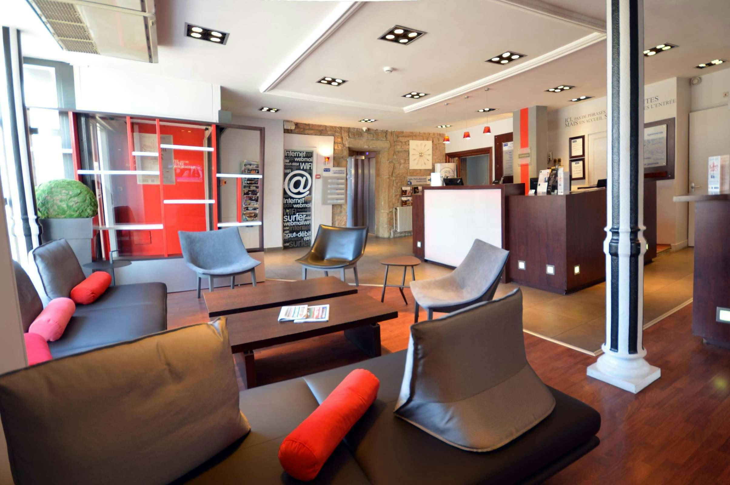 Hotel Kyriad Dijon Gare photo 2