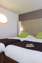 Hotel Campanile Clermont Ferrand - Le Brézet photo 2