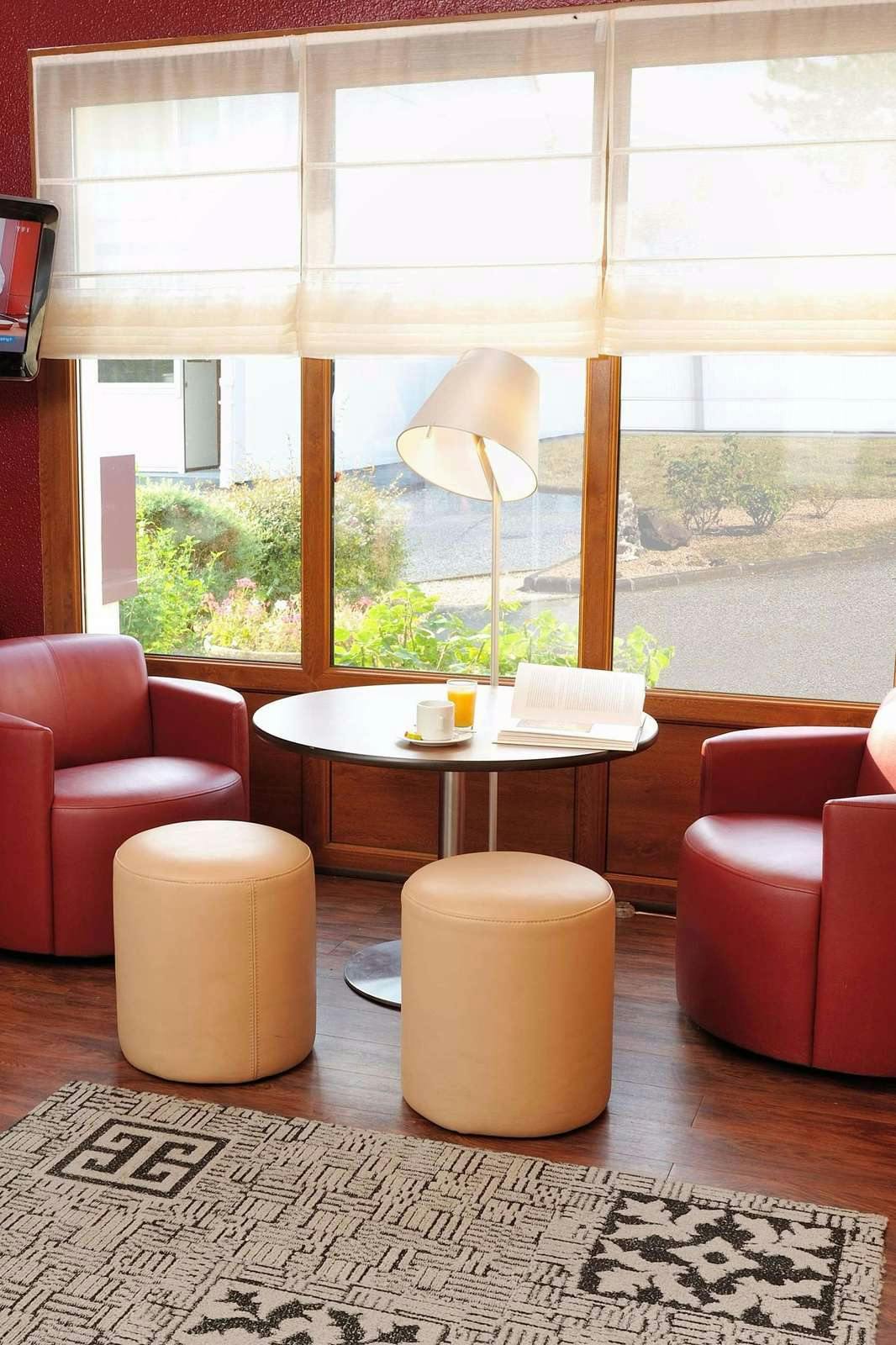 Hotel Campanile Clermont Ferrand - Le Brézet photo 5