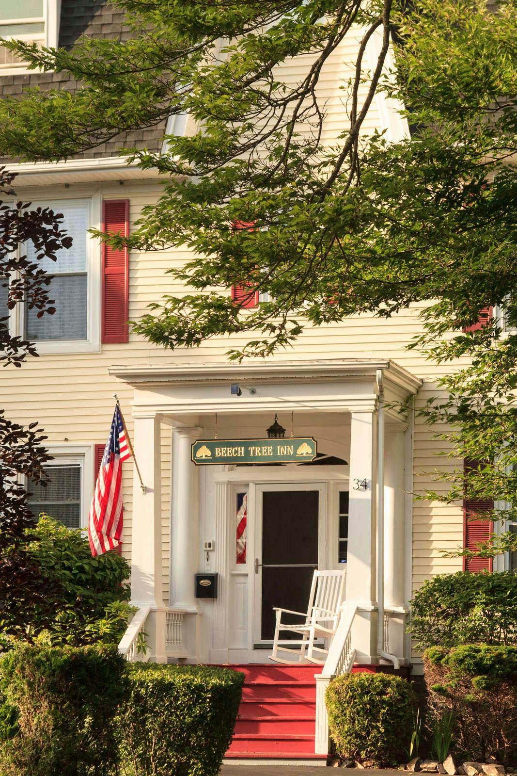 Beech Tree Inn Cottage Newport Ri Hoteltonight