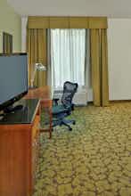 Hotel Hilton Garden Inn Danbury photo 2