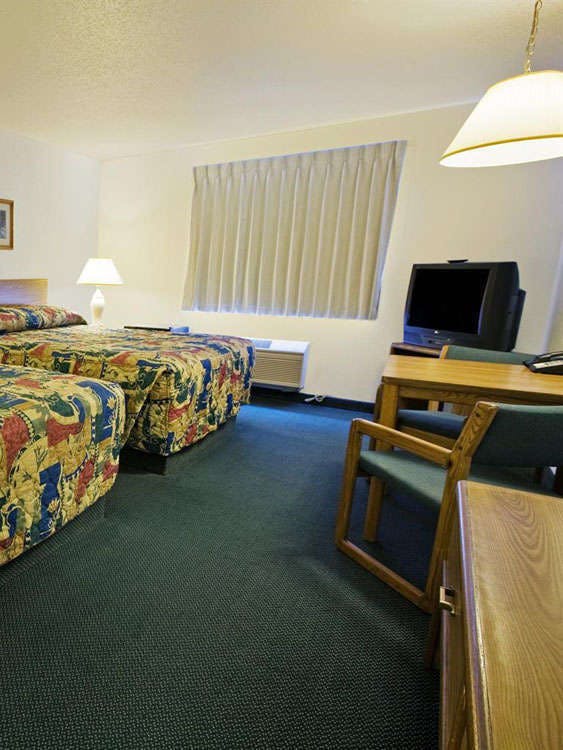 Hotel Americas Best Value Inn Grand Forks photo 4