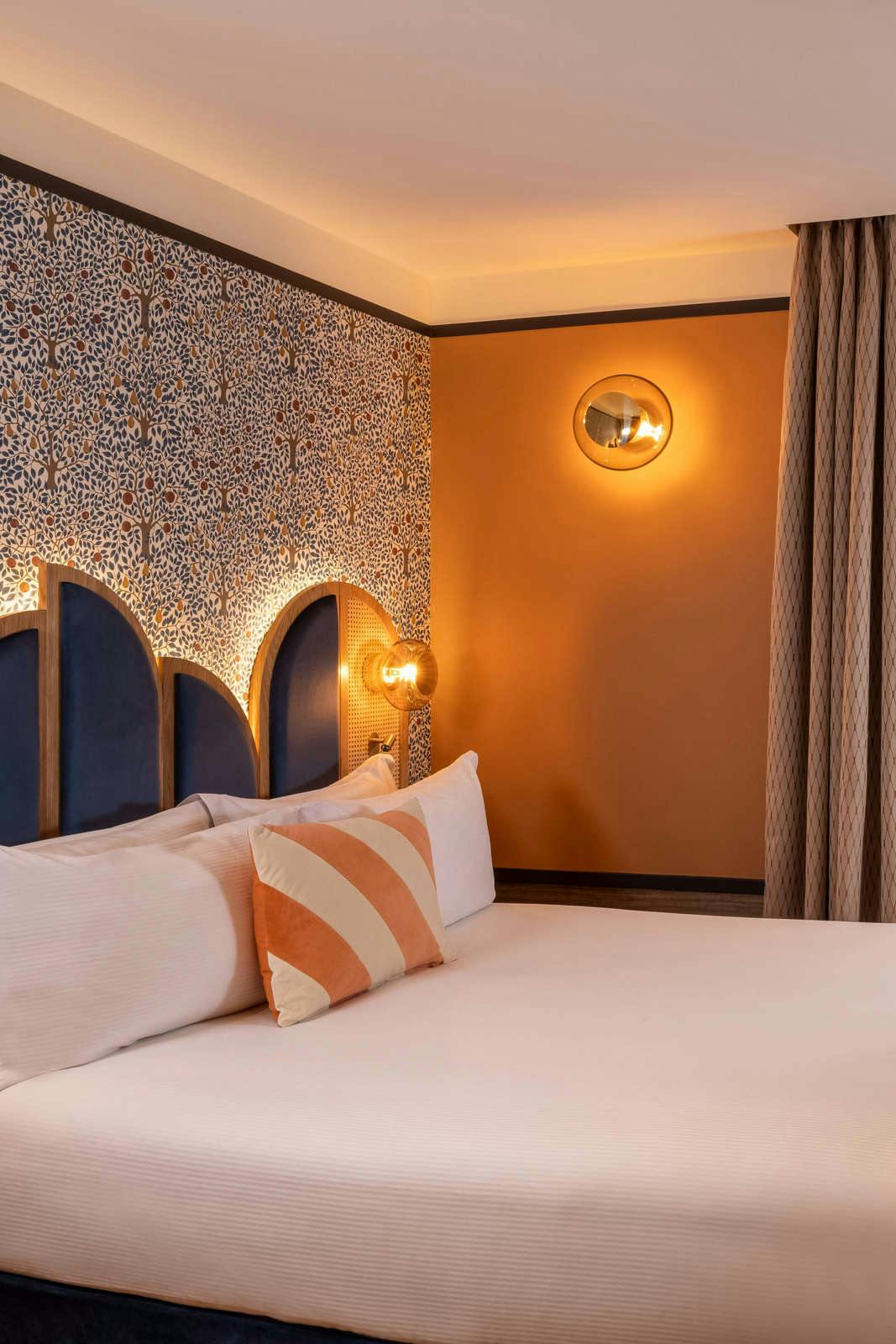 Hotel Hôtel Jardin De Cluny photo 1