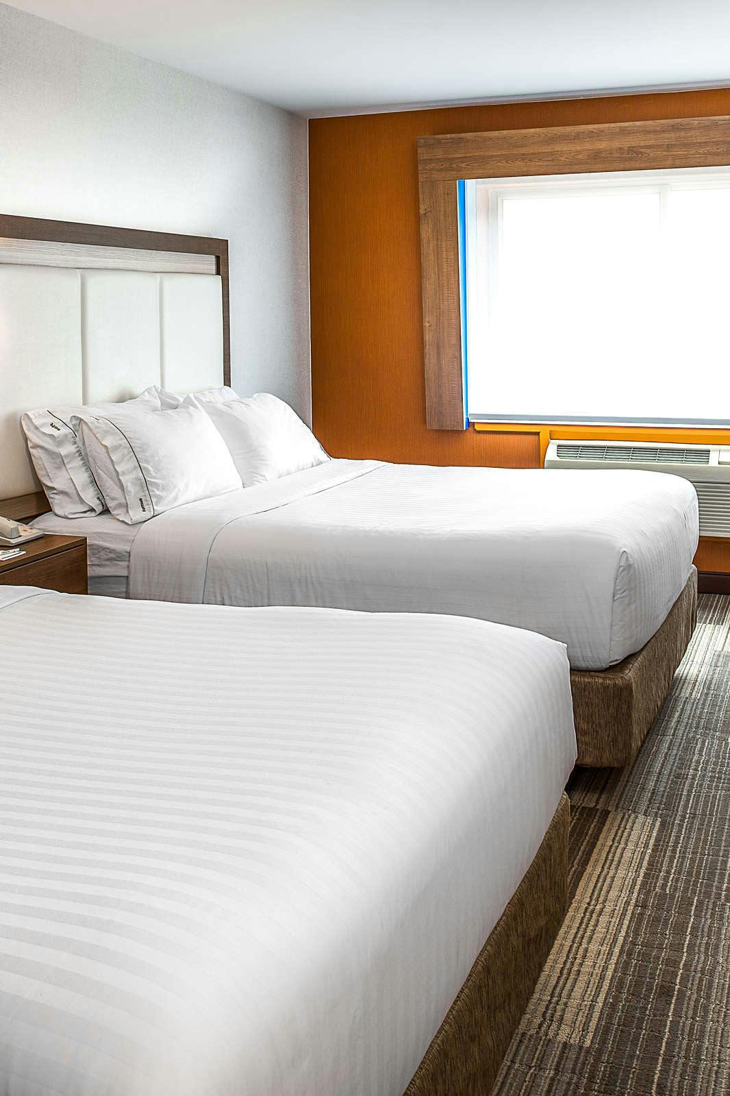 Hotel Holiday Inn Express & Suites Orlando South Lake Buena Vista photo 2