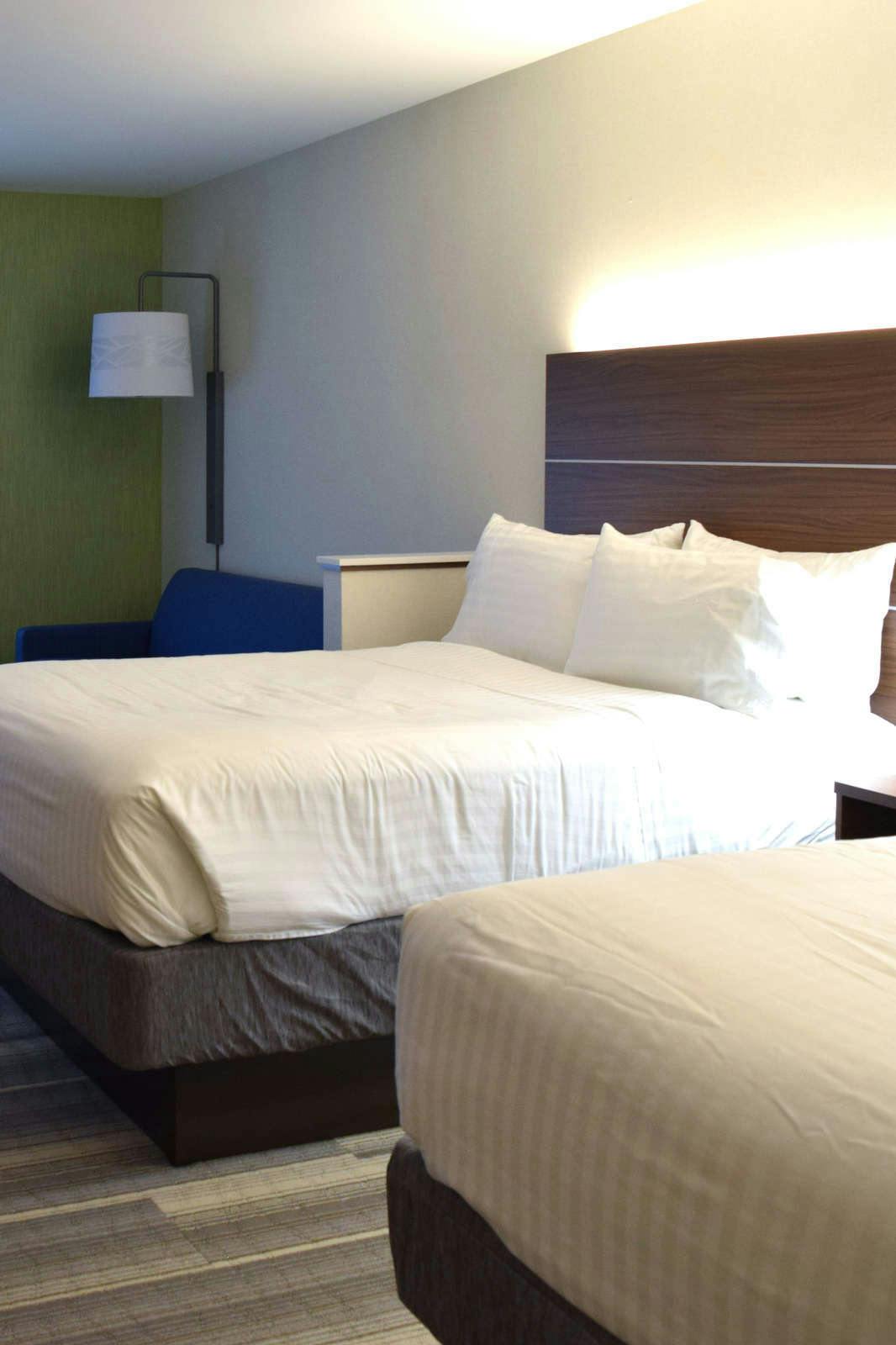 Hotel Holiday Inn Express & Suites Ithaca photo 4