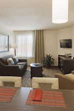 Hotel Candlewood Suites Miami Intl Airport - 36th St photo 2
