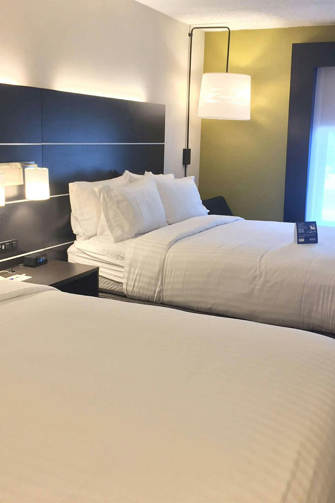 Hotel Holiday Inn Express & Suites Albany photo 4