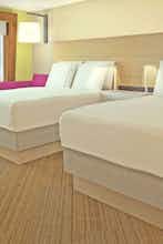 Hotel Holiday Inn Express & Suites Camarillo photo 2