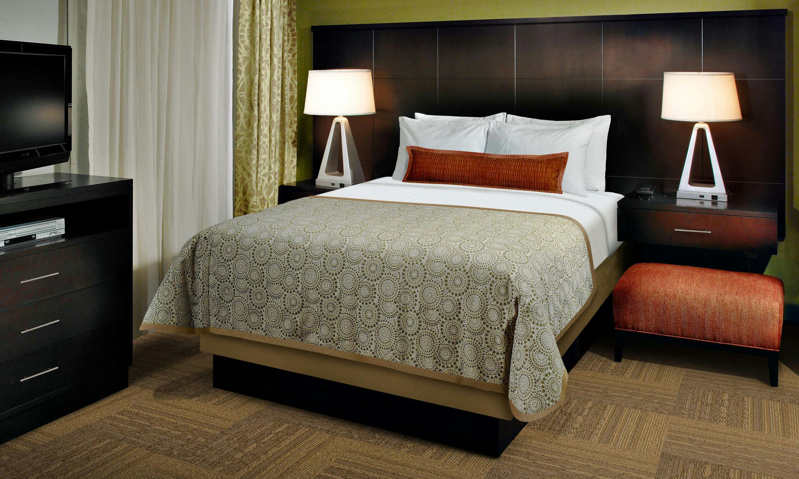 Staybridge Suites Saskatoon - University