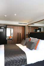 Hotel Crowne Plaza Gerrards Cross photo 3
