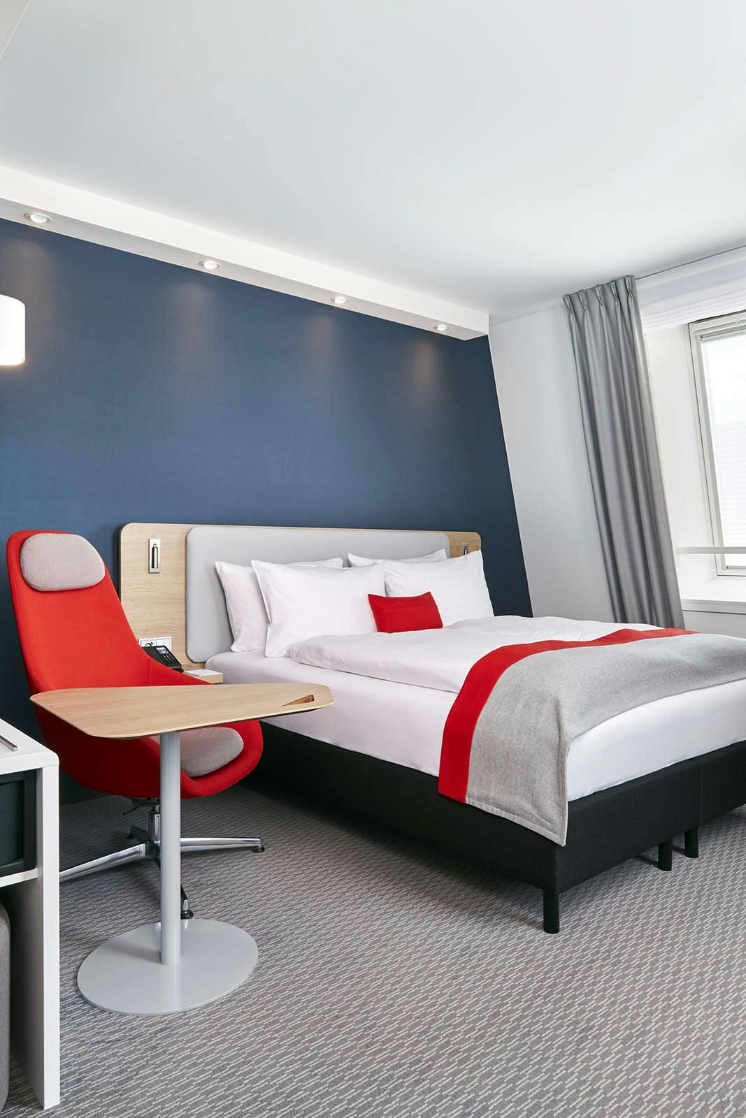 Hotel Holiday Inn Express Berlin Alexanderplatz photo 1