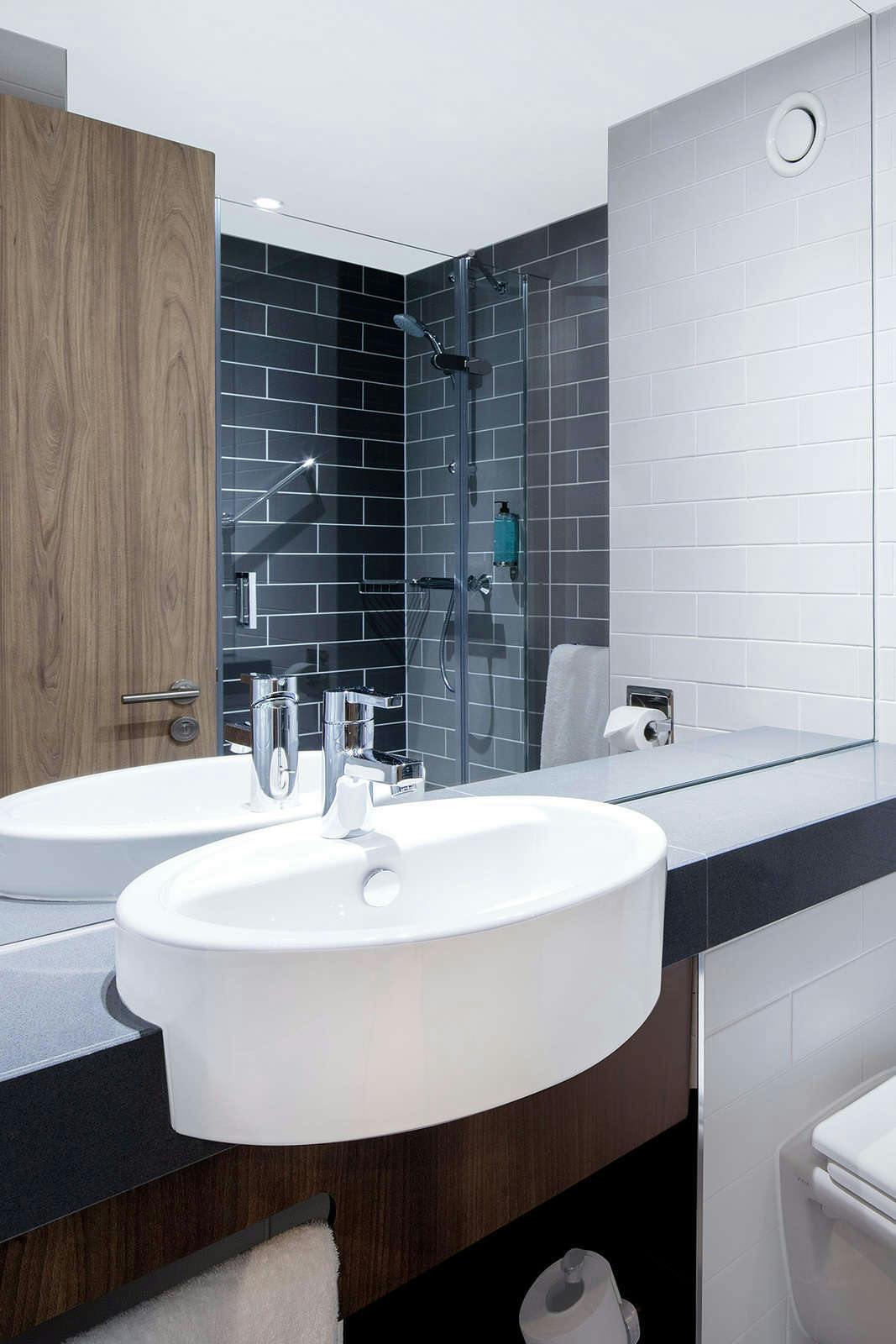 Hotel Holiday Inn Express Birmingham City Centre photo 5