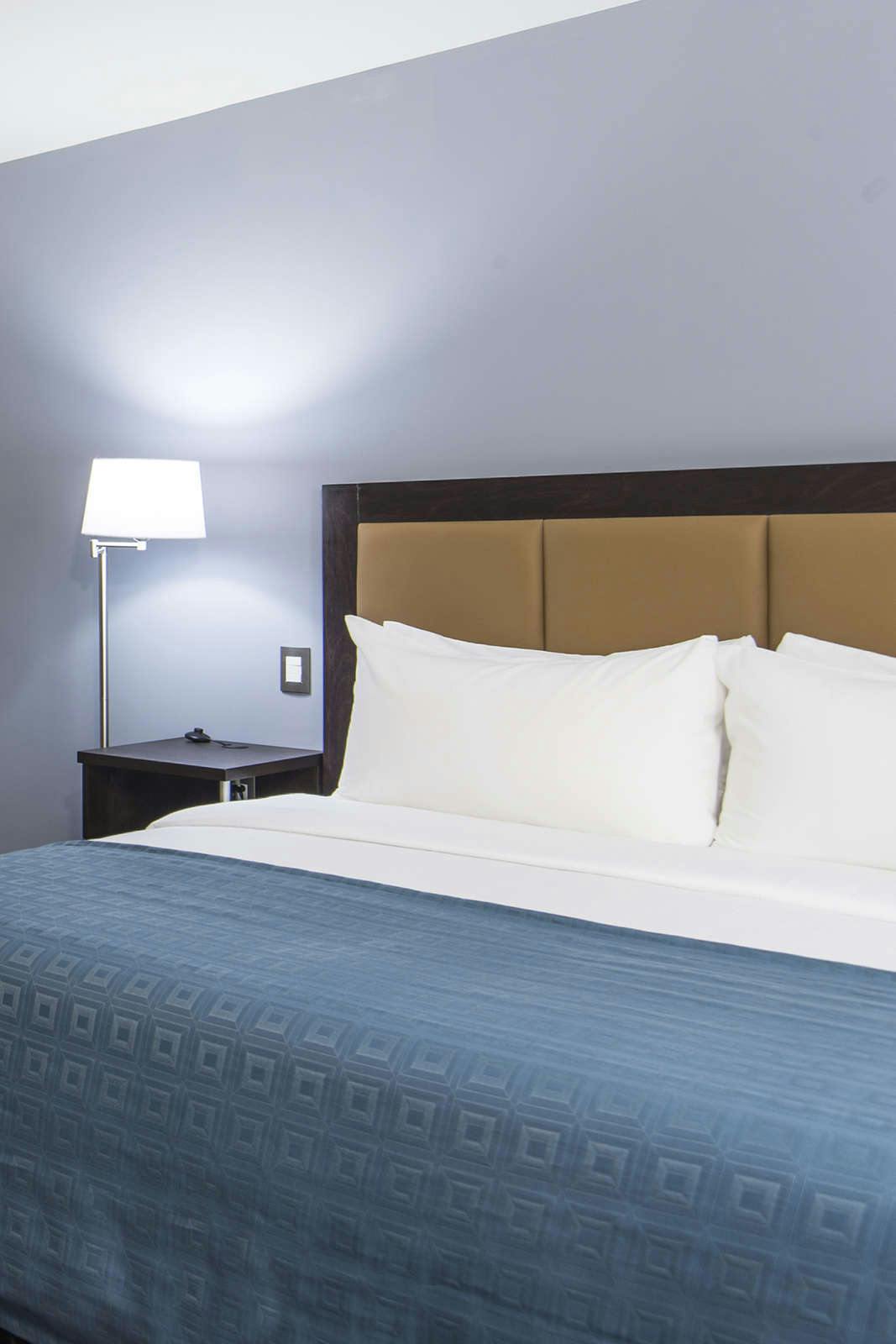 Hotel Candlewood Suites Queretaro Juriquilla photo 3