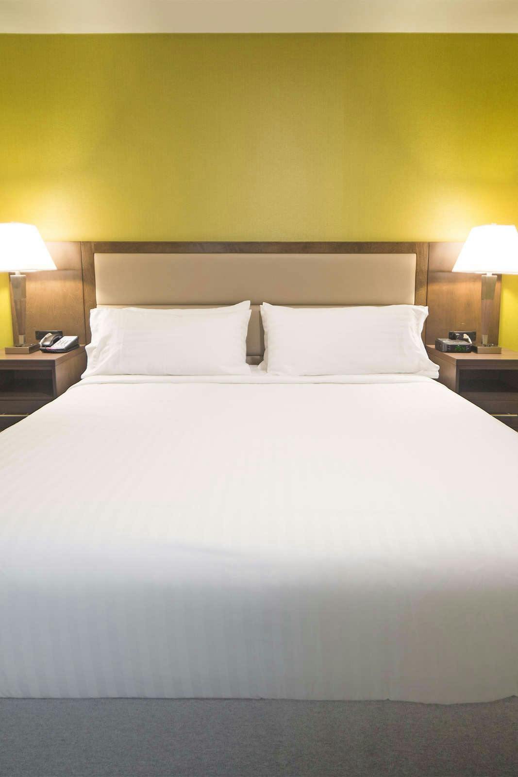 Hotel Candlewood Suites West Edmonton - Mall Area photo 5