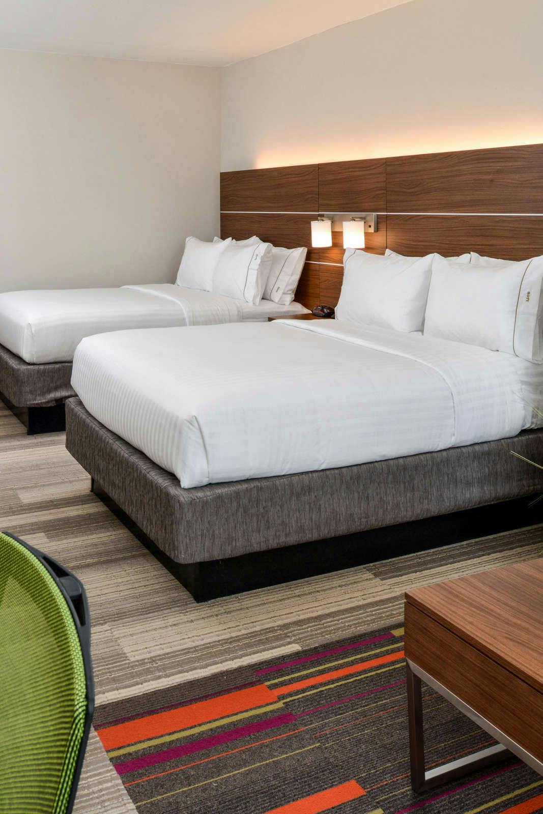 Hotel Holiday Inn Express & Suites Trinity photo 3