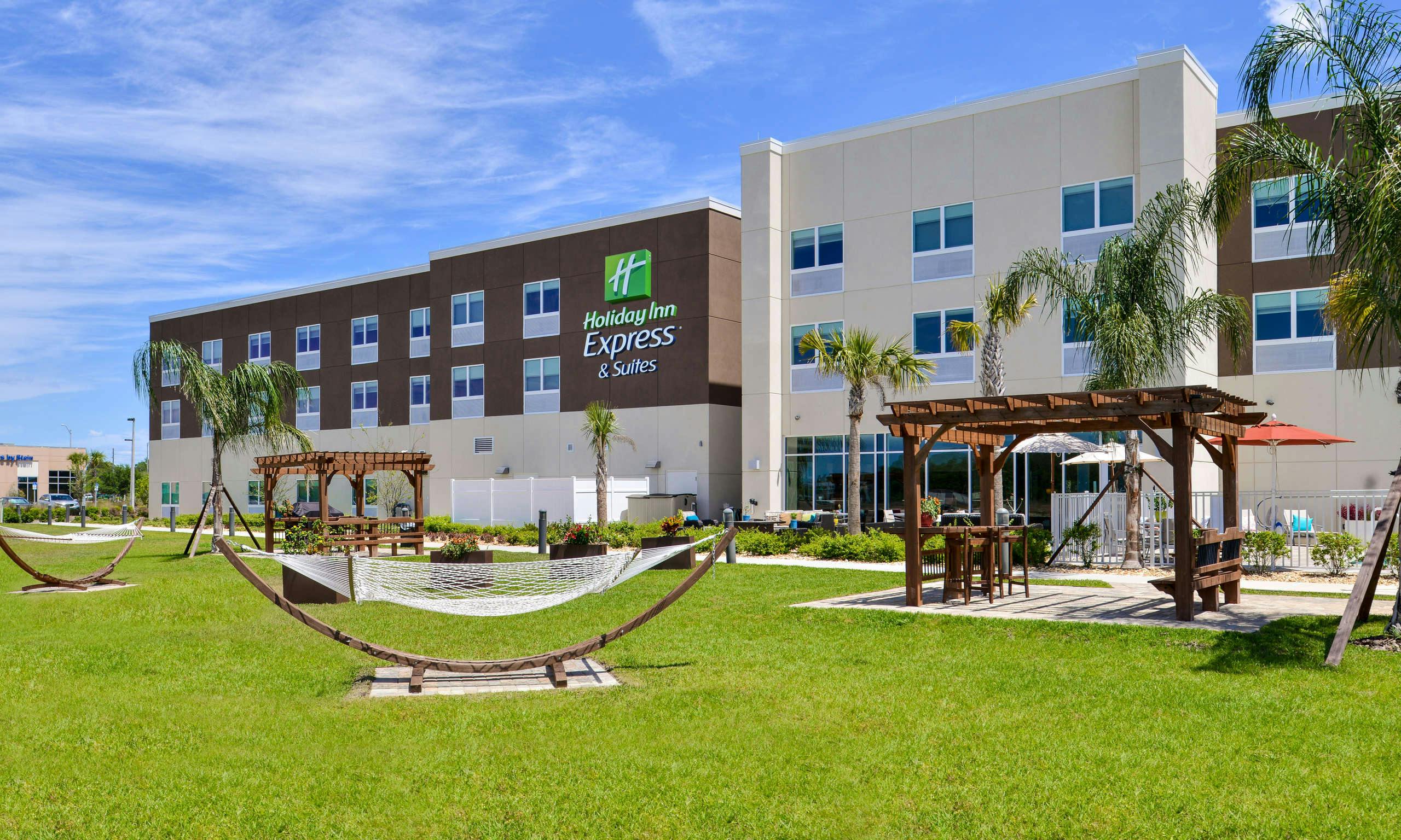 Holiday Inn Express & Suites Trinity