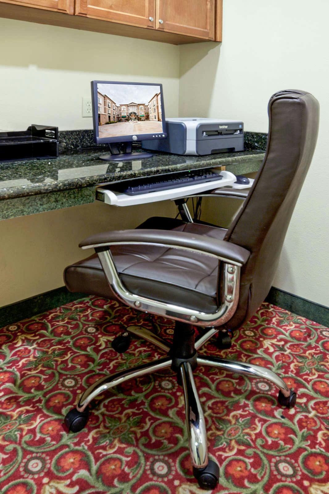 Hotel Holiday Inn Express Windsor Sonoma Wine Country photo 5