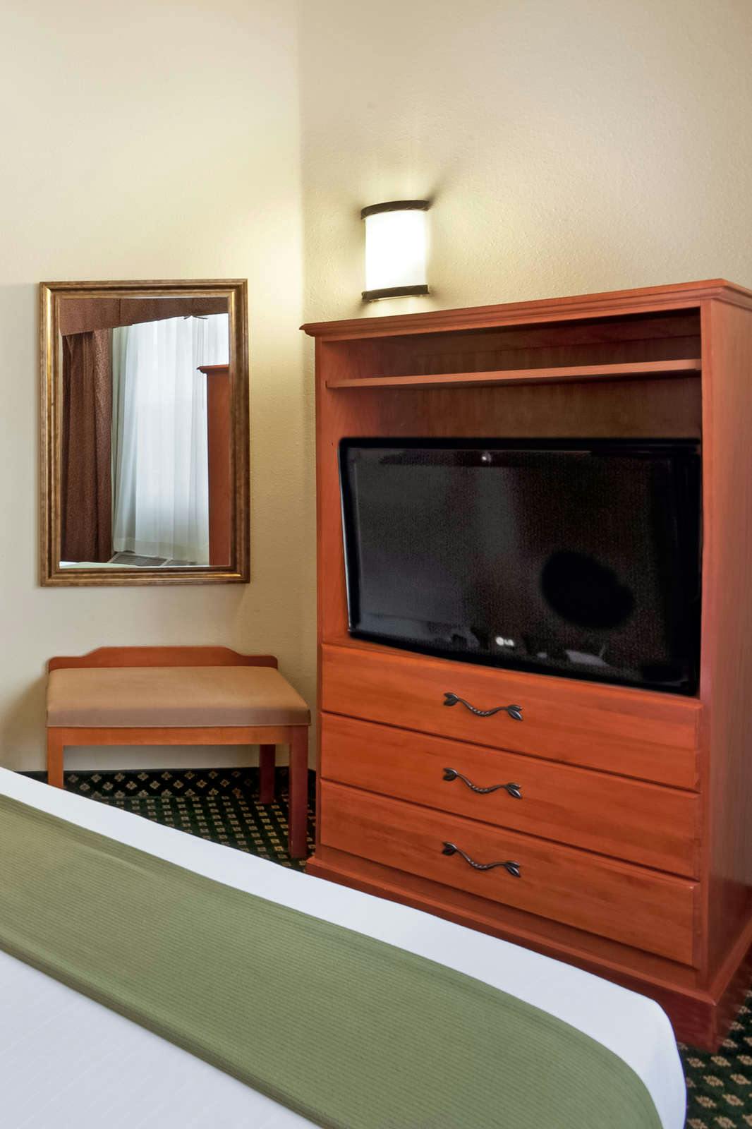 Hotel Holiday Inn Express Windsor Sonoma Wine Country photo 4