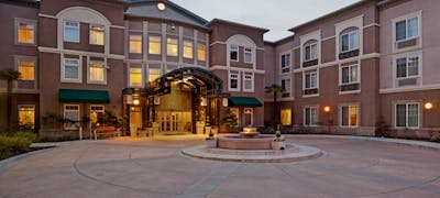 Holiday Inn Express Windsor Sonoma Wine Country