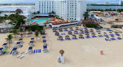 Sunset Royal Beach Resort - All Inclusive
