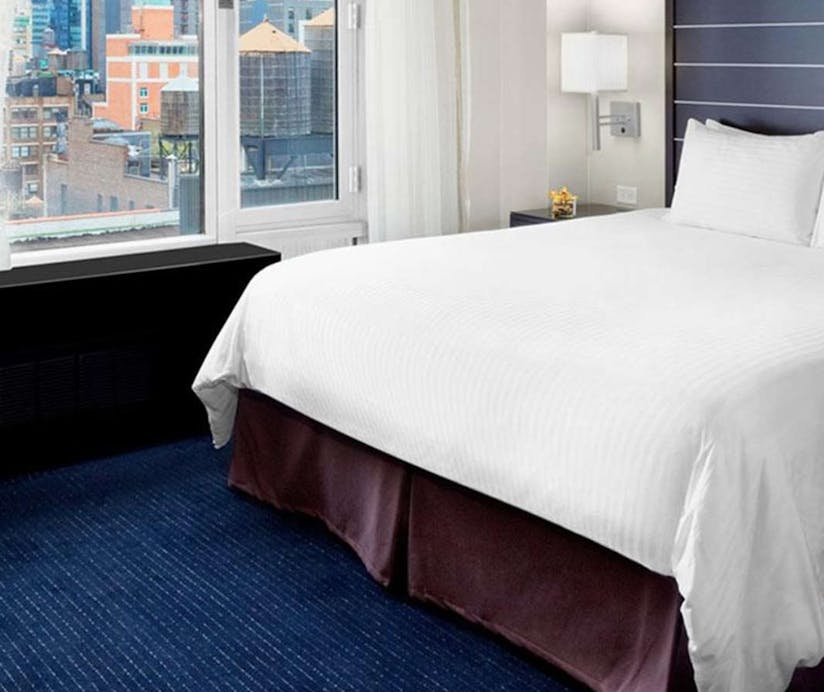 Hilton Nyc Fashion District Rooftop Bar 4 original normalized