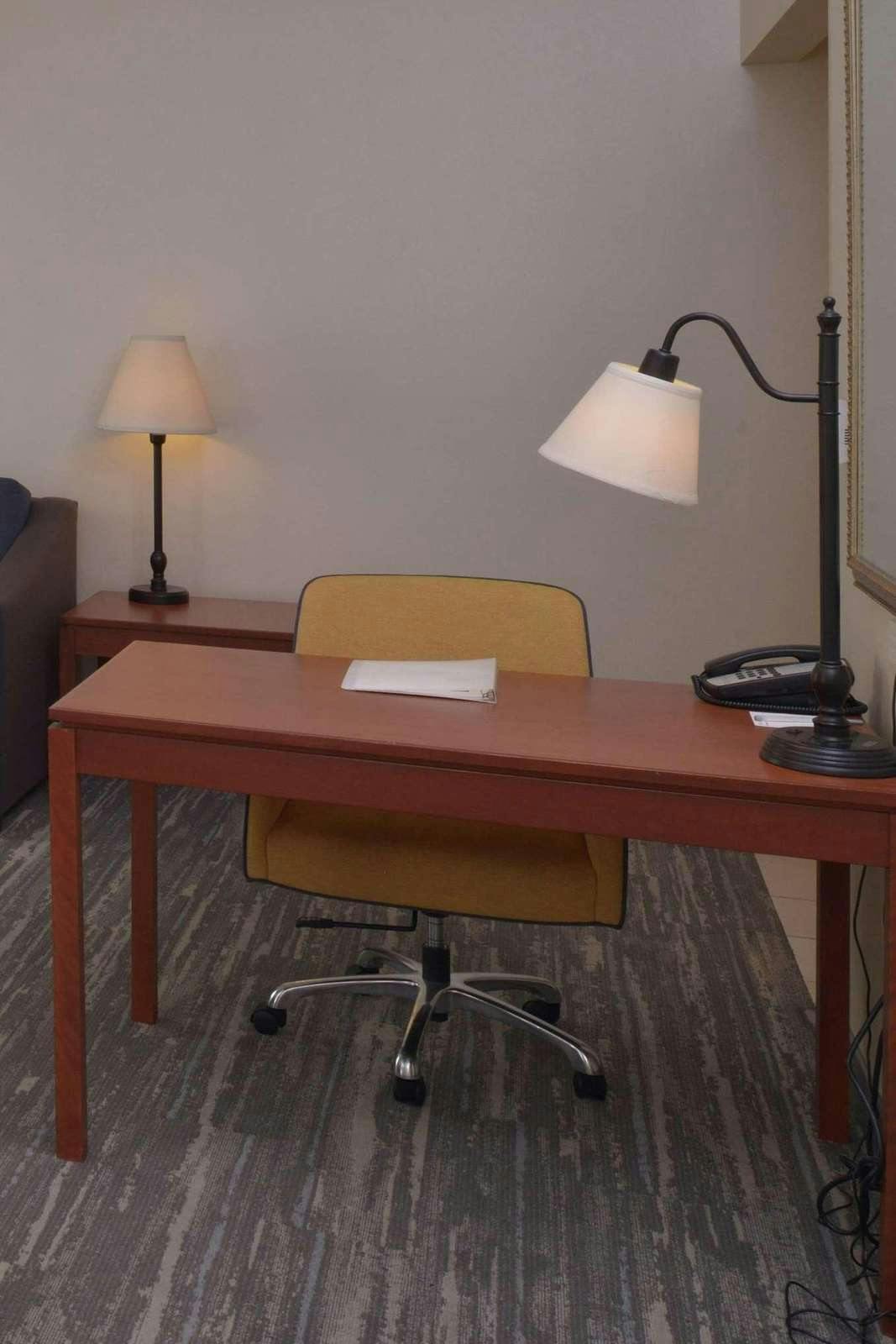 Hotel Hampton Inn & Suites Bakersfield North-Airport photo 3