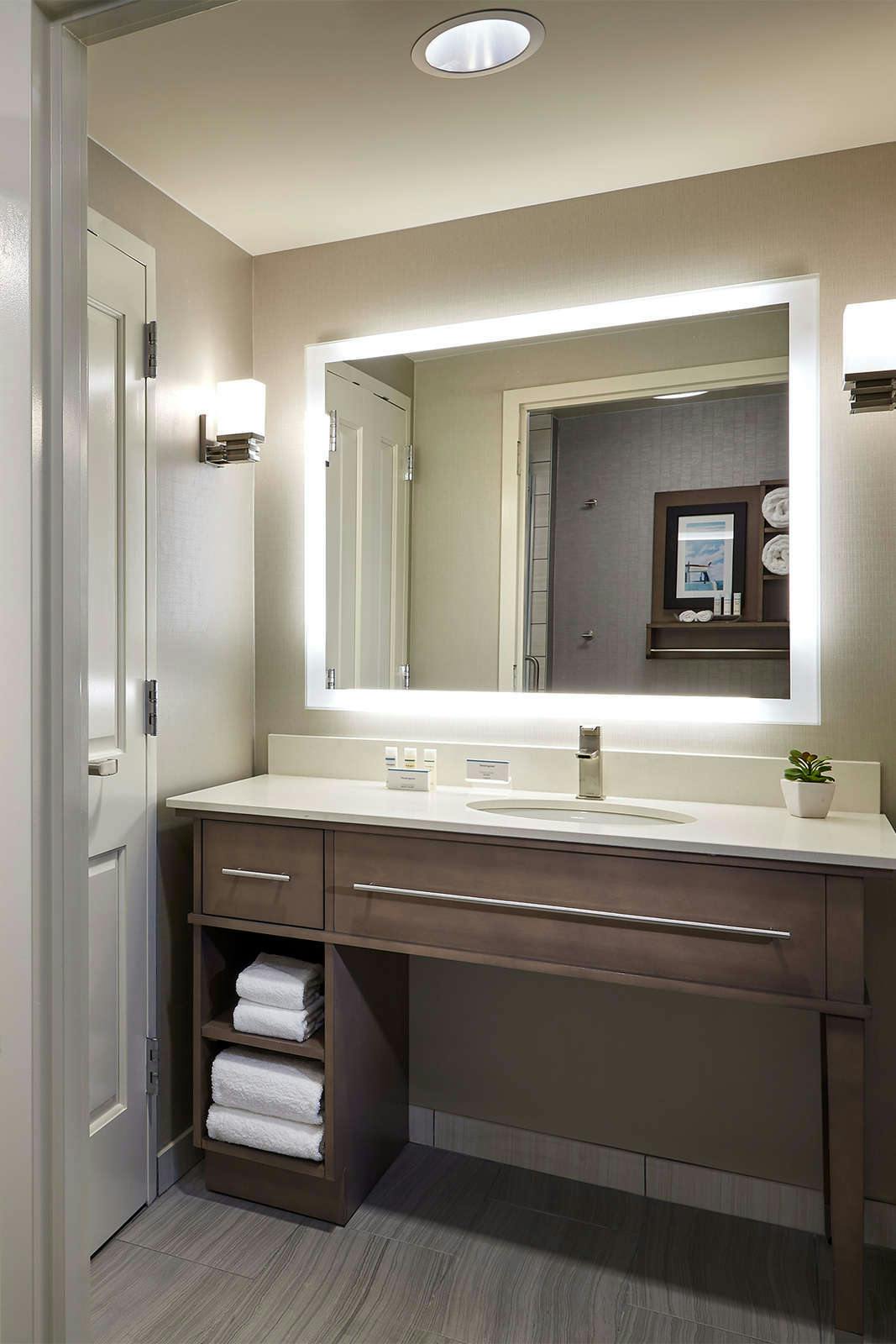 Hotel Homewood Suites by Hilton Los Angeles Redondo Beach photo 5