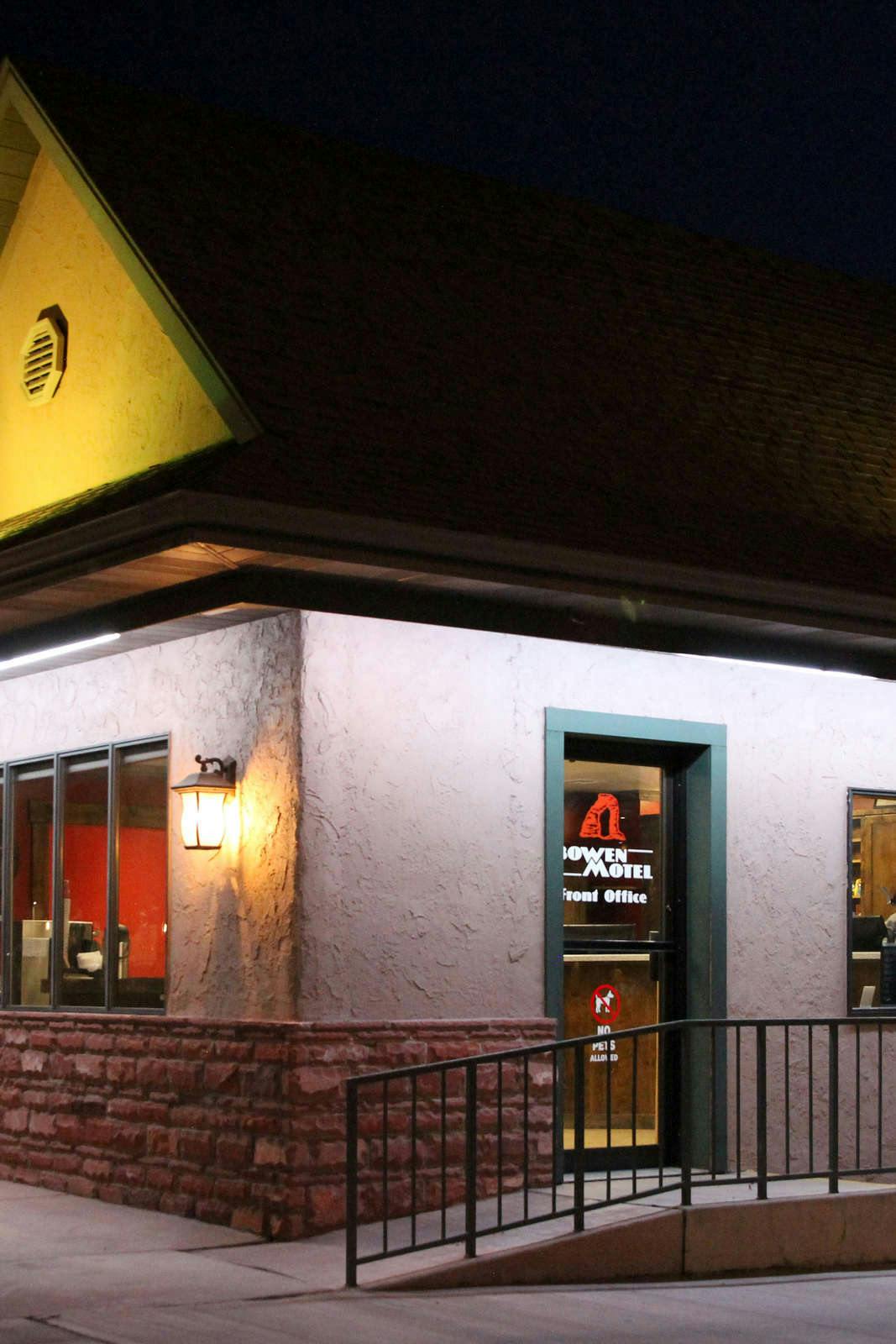 Hotel Bowen Motel Moab photo 3