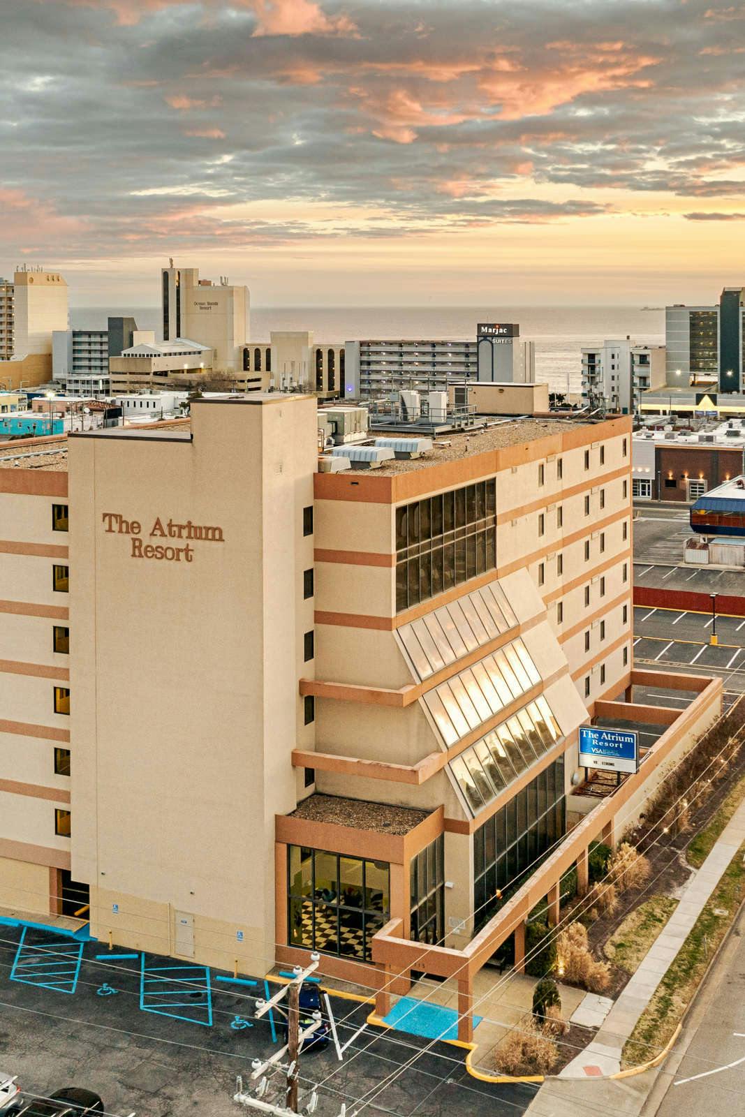 Hotel Atrium Resort, Virginia Beach photo 1