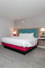 Hotel Hampton Inn by Hilton Norwich photo 1