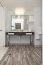 Hotel Hampton Inn by Hilton Norwich photo 3