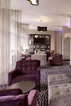 Hotel Doubletree By Hilton Hotel Woking photo 5