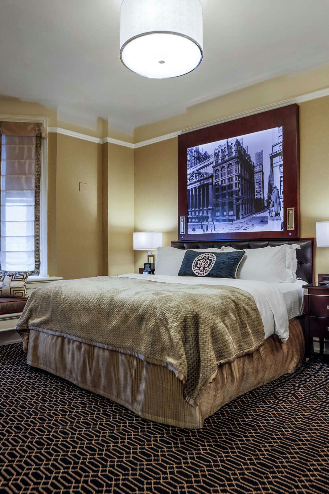 The Algonquin Hotel Times Square, Autograph Collection