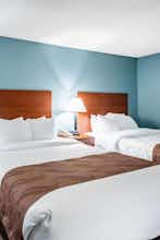 Hotel Quality Inn and Suites Garden Of The Gods photo 2